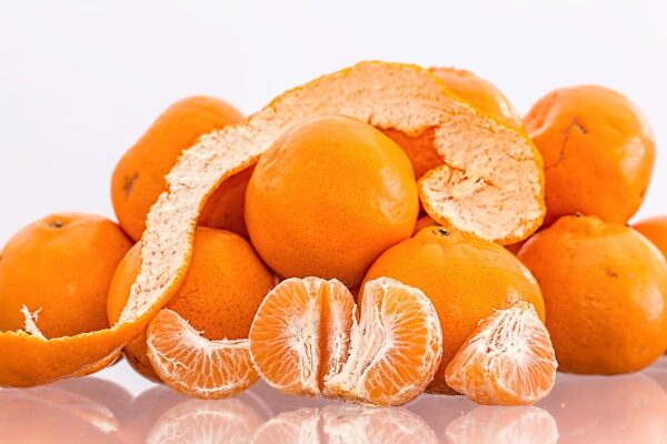 Agua con naranja y canela: bebida natural para ayudar a controlar los antojos dulce